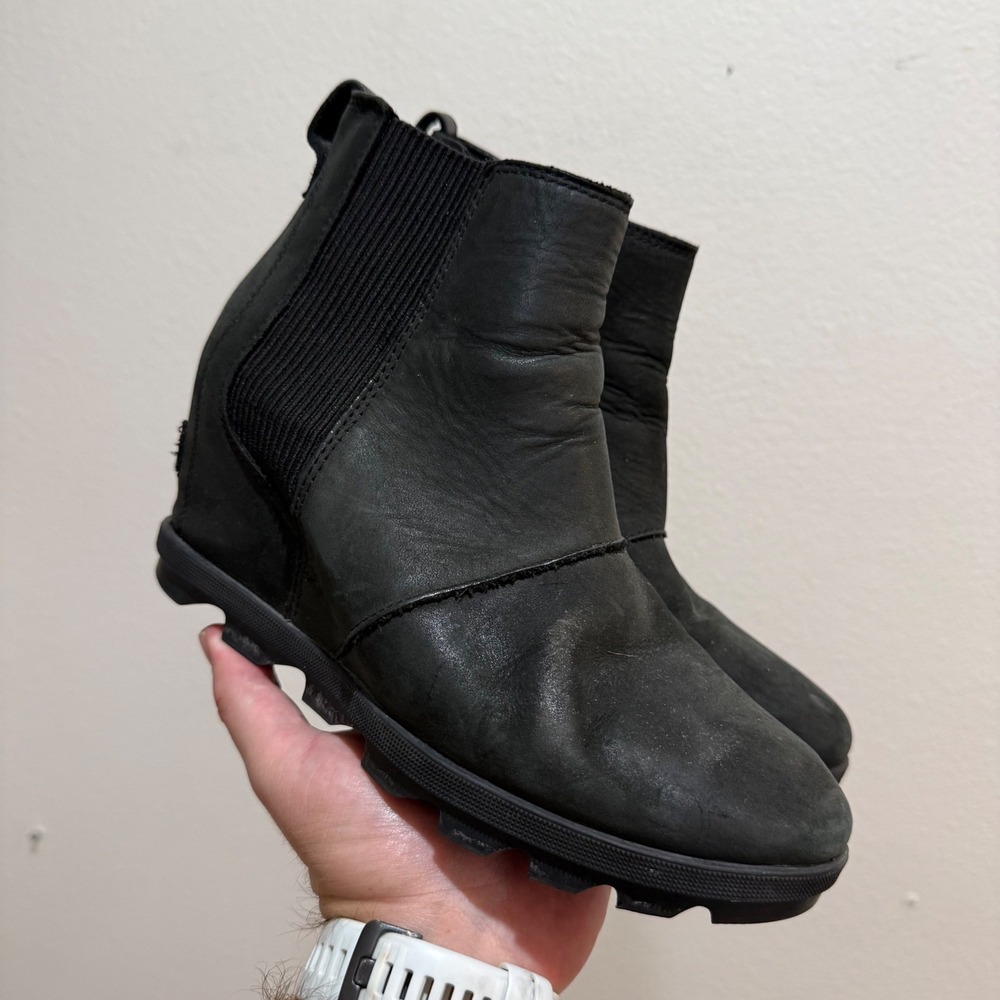 Sorel Joan of Arctic Wedge II Black Waterproof Leather Chelsea Boots NL3022-010